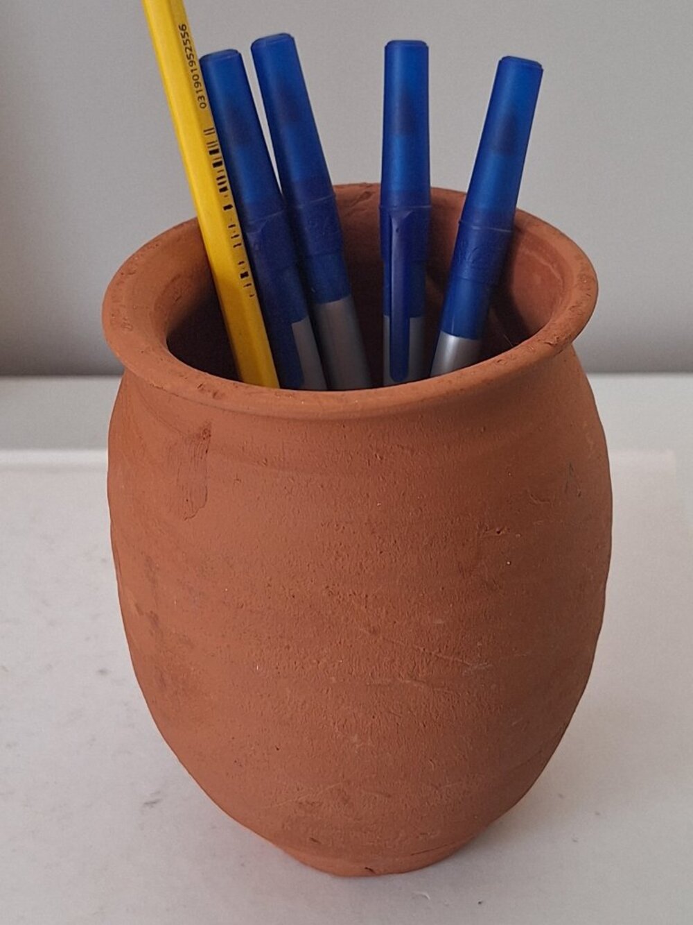 Small terracotta pottery plant pot planter vase / pencil pen holder jar